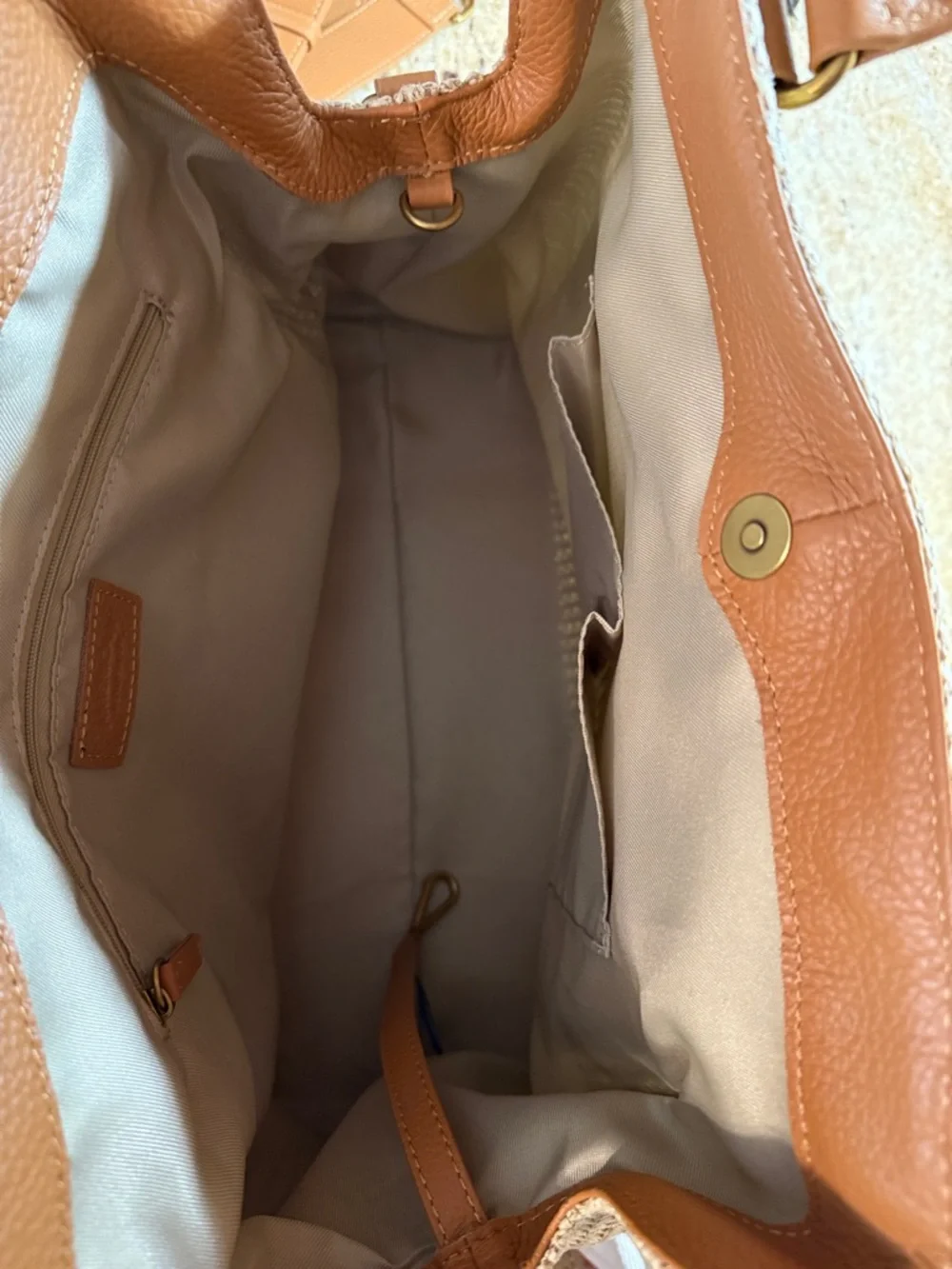 Ada Satchel - Picture 5 of 8